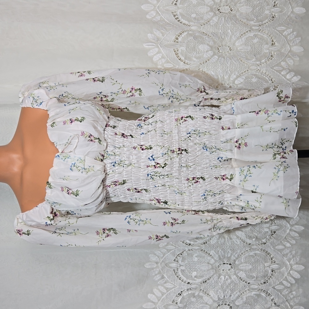 Nasty Gal Cream Floral Dress size 6